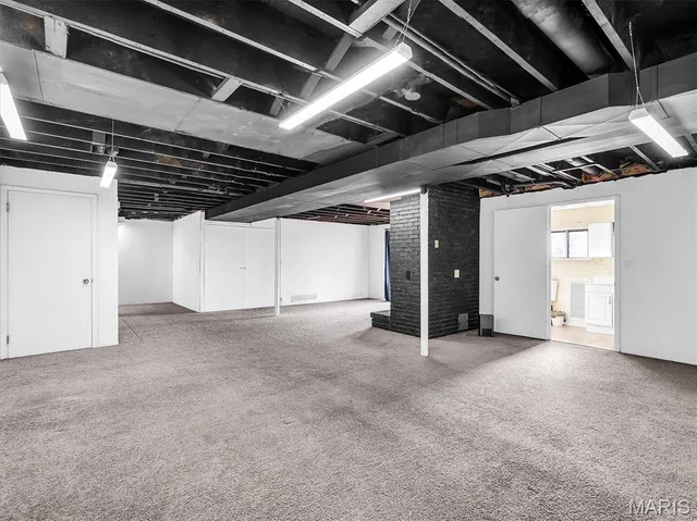 $300,000 | 2657 Hwy North, Pacific, MO 63069