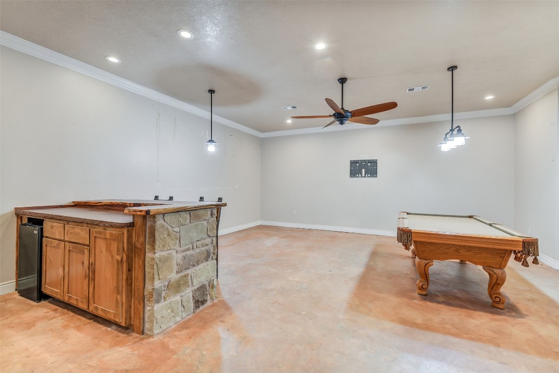 41545 Farm To Market 3346 Hempstead, TX 77445 - Photo 21 of 49 a view of a room with gym equipment