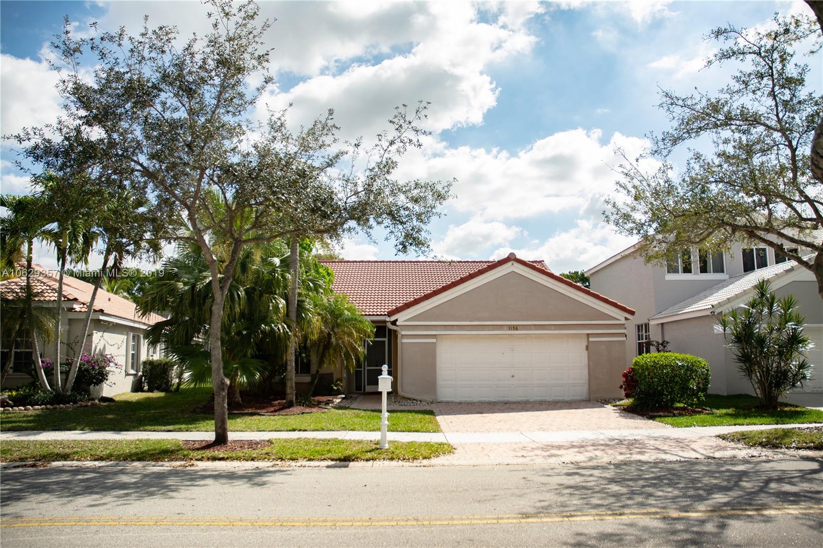 1156 Cedar Falls Drive Weston, FL 33327 - Photo 3 of 31