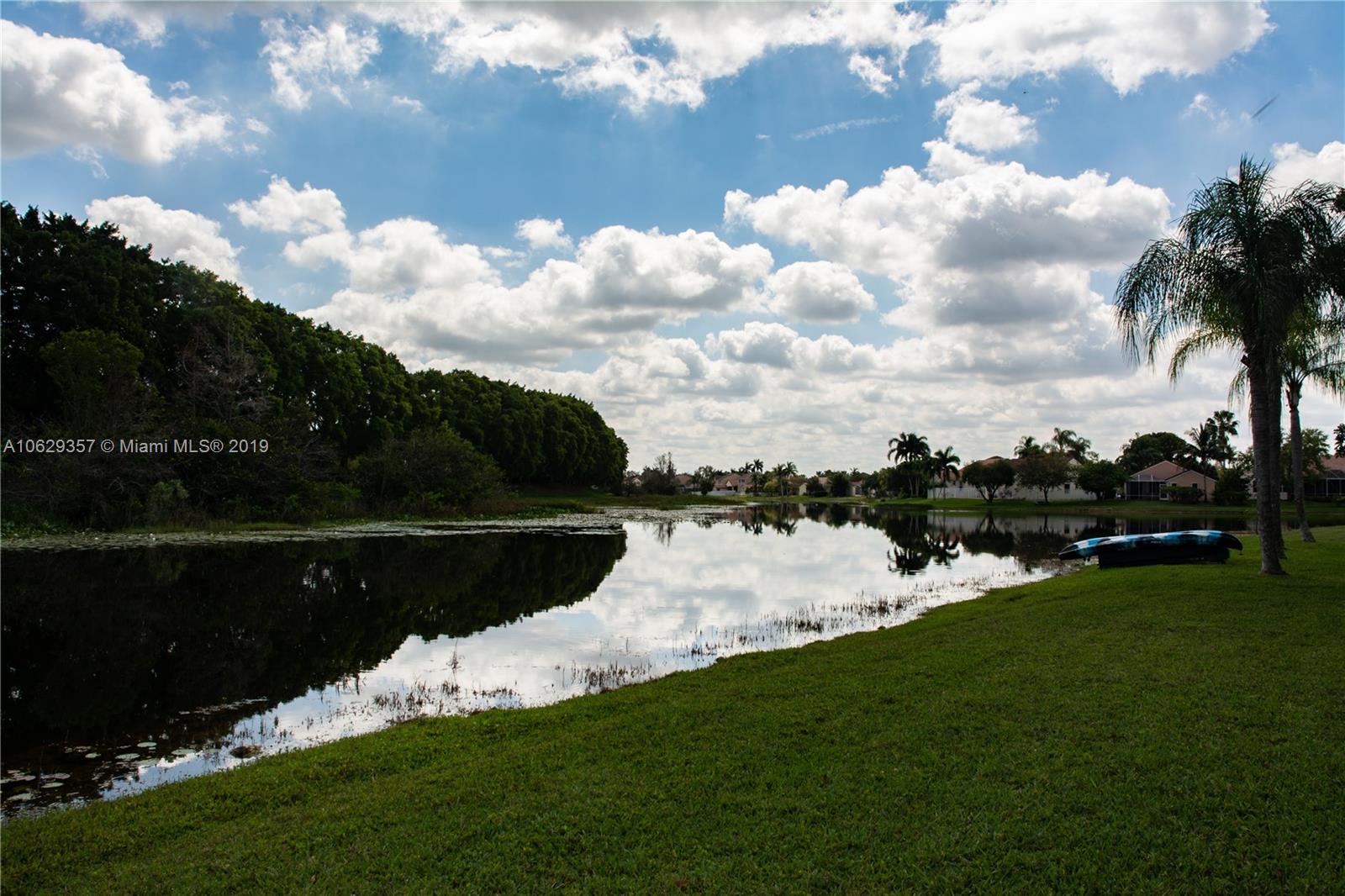 1156 Cedar Falls Drive Weston, FL 33327 - Photo 4 of 31