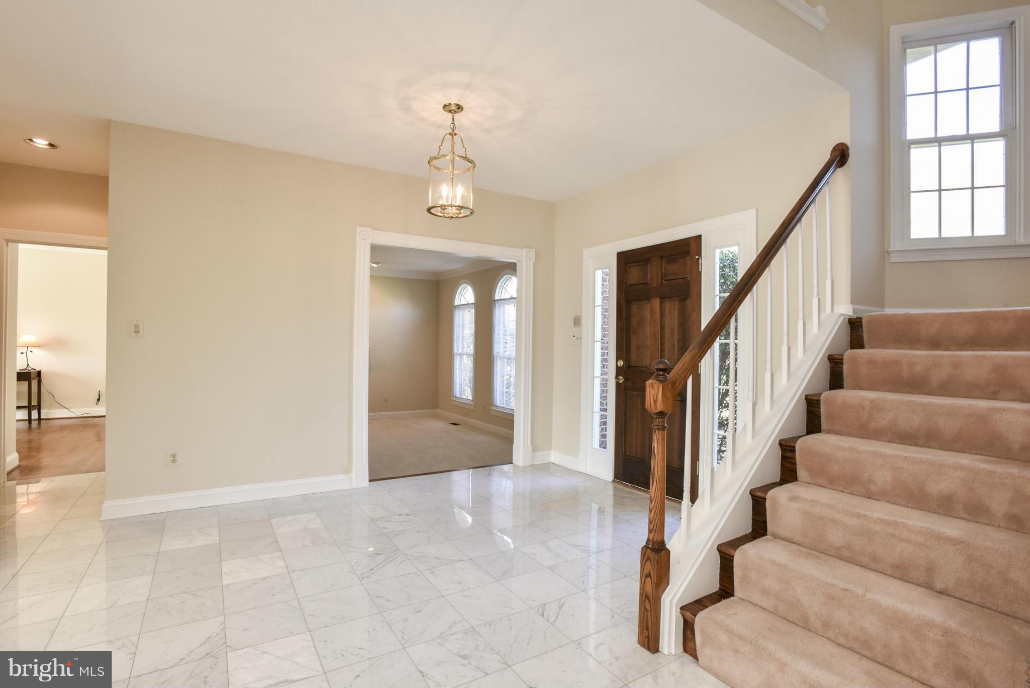 9723 Middleton Ridge Road Vienna, VA 22182 - Photo 4 of 30 Marble Foyer