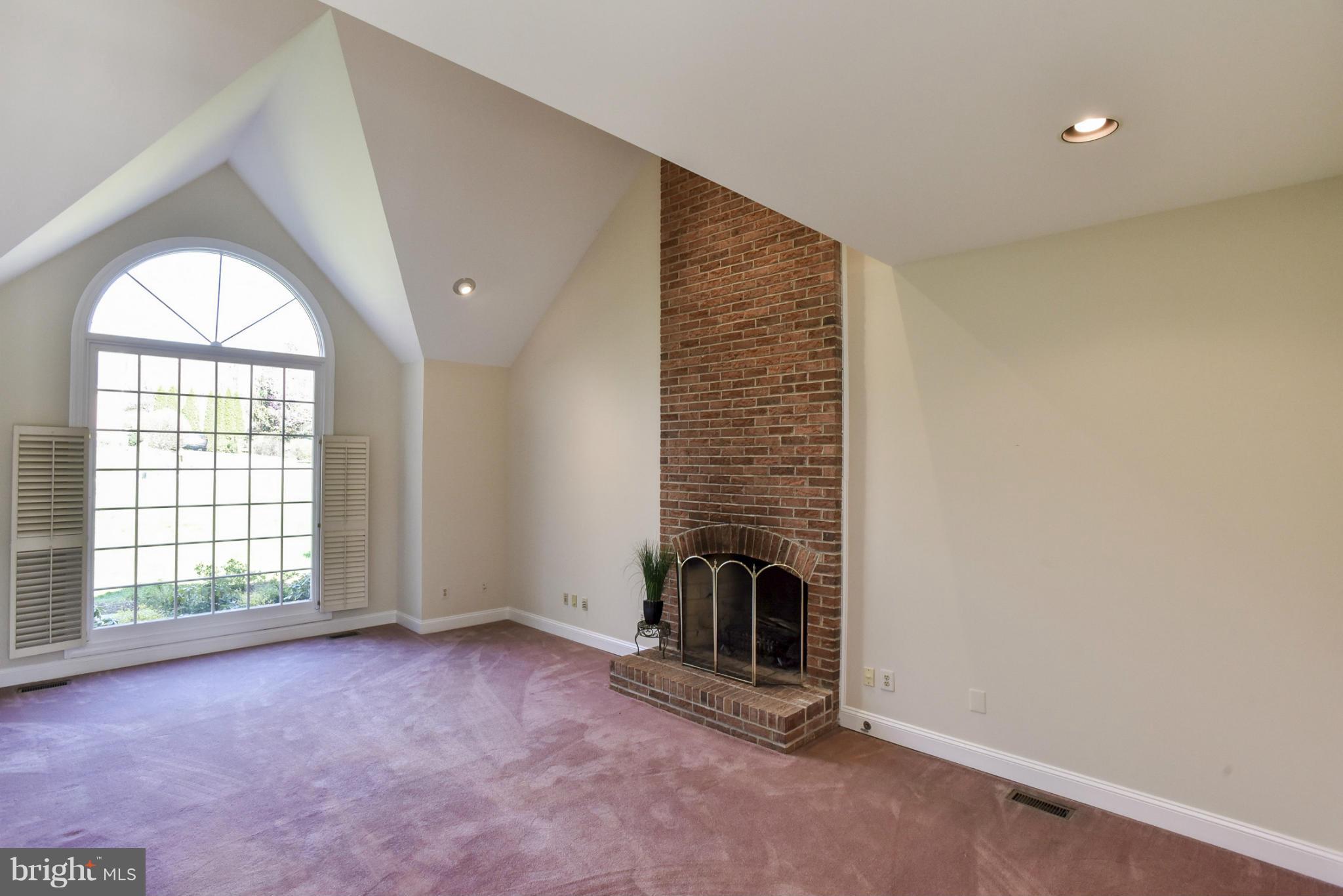 9723 Middleton Ridge Road Vienna, VA 22182 - Photo 9 of 30 Family Room with Fireplace