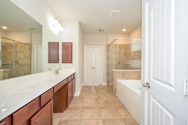 $429,999 | 7 Florentino Vine Place, Magnolia, TX 77354