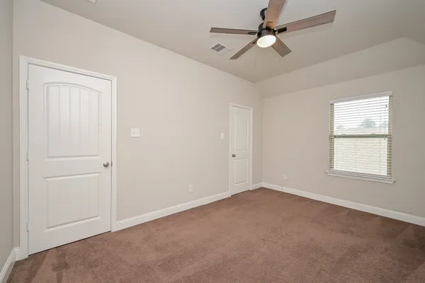 $429,999 | 7 Florentino Vine Place, Magnolia, TX 77354