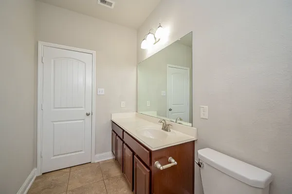 $429,999 | 7 Florentino Vine Place, Magnolia, TX 77354