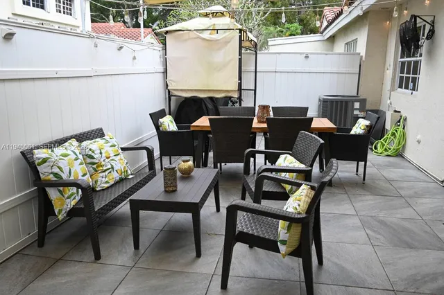 a view of washer and dryer