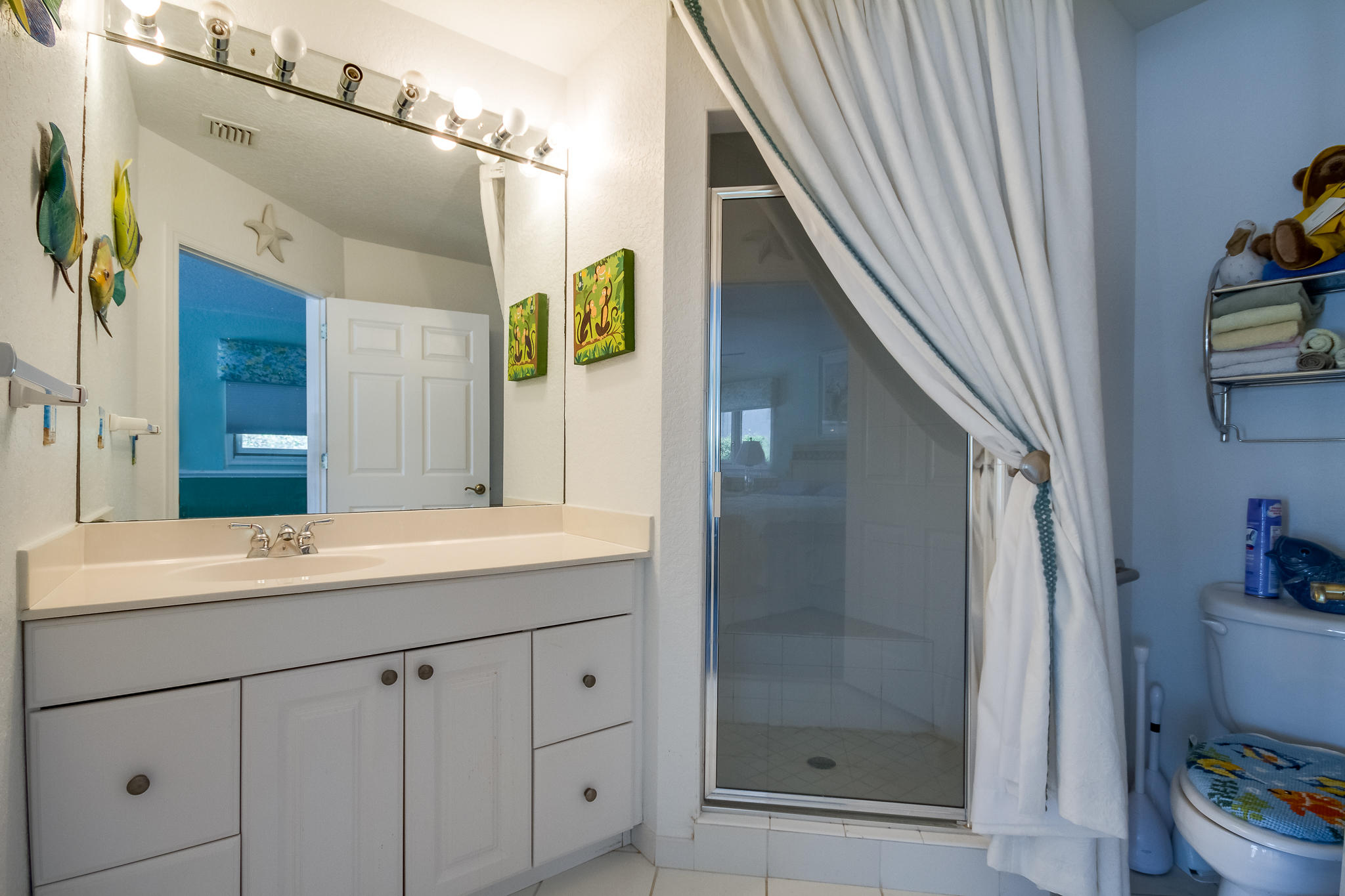 550 Phillips Drive Boca Raton, FL 33432 - Photo 24 of 35 550 Phillips Drive - Boca Raton-10
