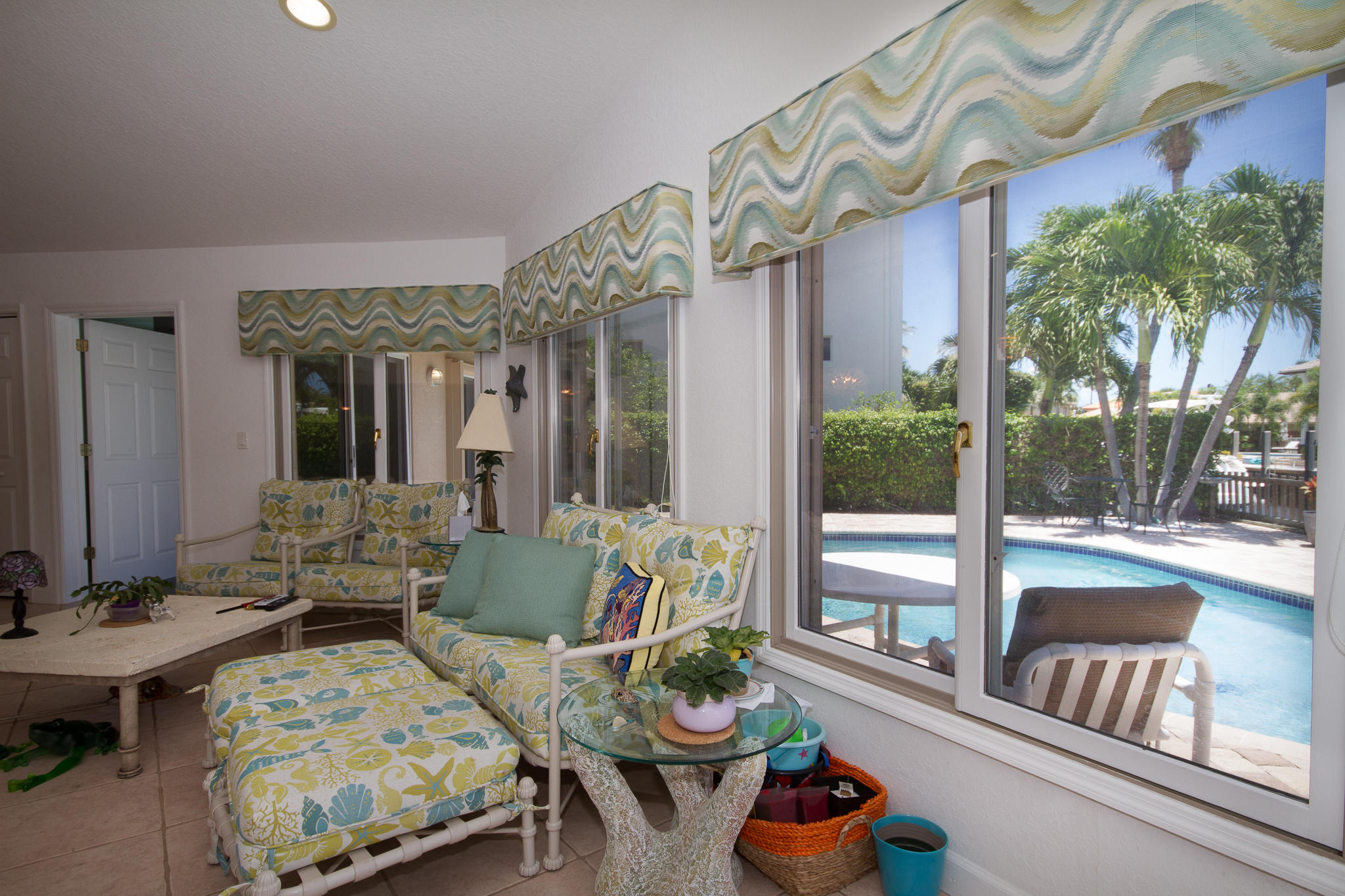 550 Phillips Drive Boca Raton, FL 33432 - Photo 26 of 35 550 Phillips Drive - Boca Raton-15