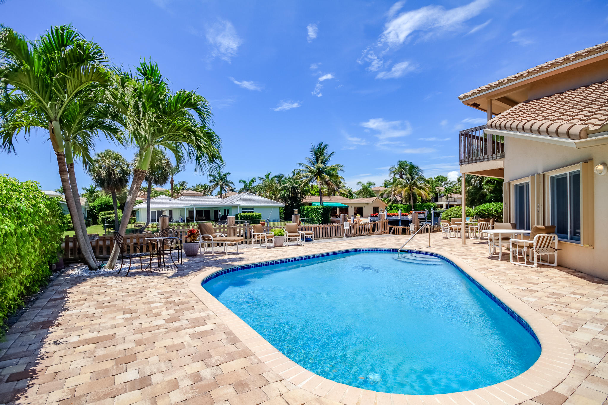 550 Phillips Drive Boca Raton, FL 33432 - Photo 9 of 35 550 Phillips Drive - Boca Raton-4