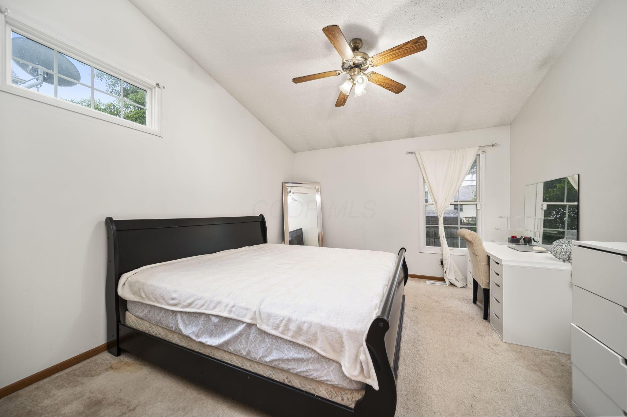 2985 Briar Ridge Road Columbus, OH 43232 - Photo 26 of 48 Primary Bedroom