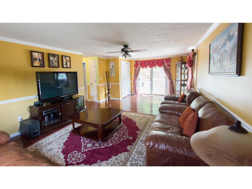 12 Cobble Hill Road Nashua, NH 03062 - Photo 10 of 30 Gallery Image 10