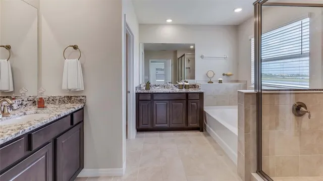 $3,195 | 1442 Northwest 136th Street, Gainesville, FL 32606