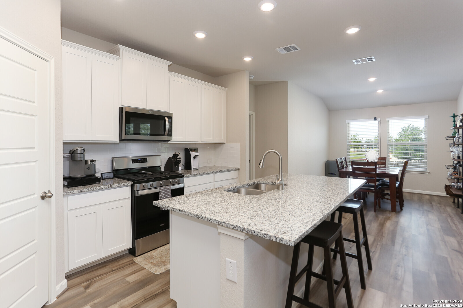 12210 Icon Ridge San Antonio, TX 78253 - Photo 12 of 25 Gallery Image 12