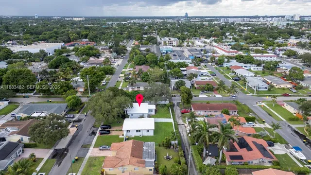 $699,000 | 327 Southeast 2nd Avenue, Dania Beach, FL 33004