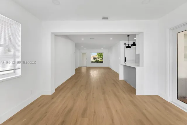 $699,000 | 327 Southeast 2nd Avenue, Dania Beach, FL 33004