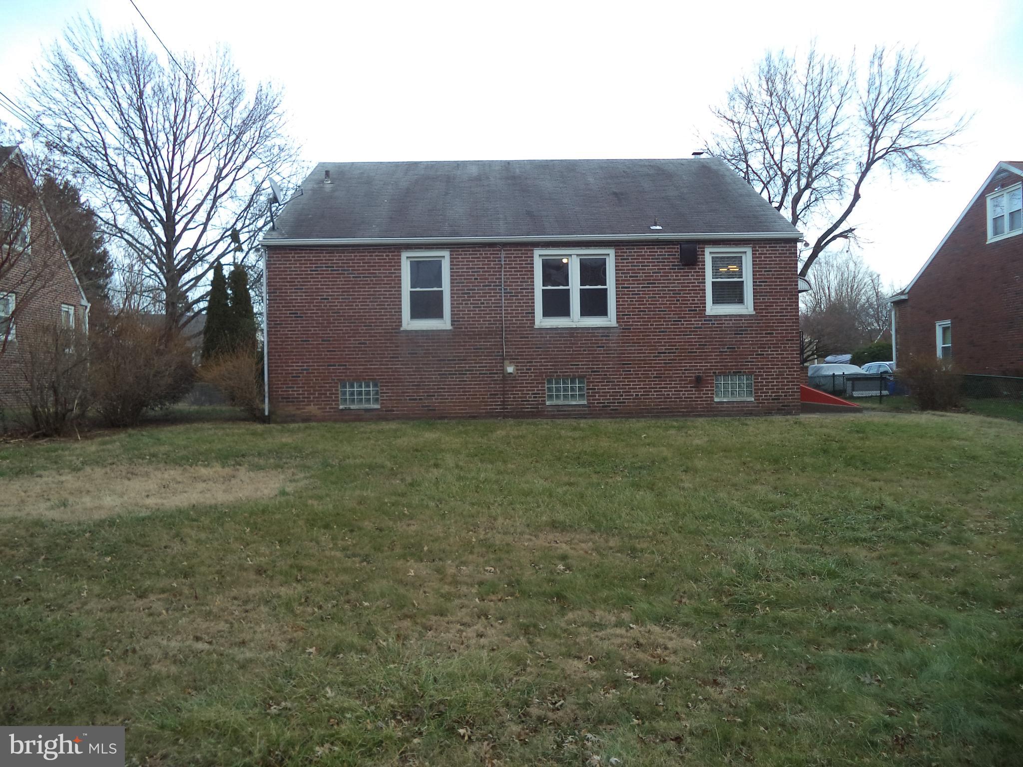 12016 Elmore Road Philadelphia, PA 19154 - Photo 6 of 35 Rear Yard