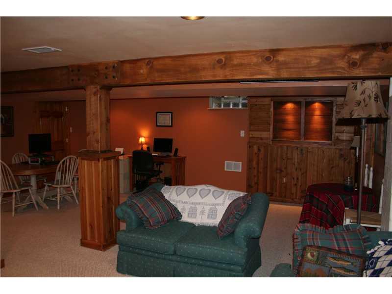 5640 Tuscarawas Road Beaver, PA 15009 - Photo 8 of 14 Family Room.