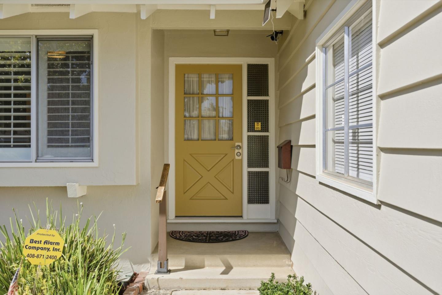 1091 Rockefeller Drive Sunnyvale, CA 94087 - Photo 4 of 42