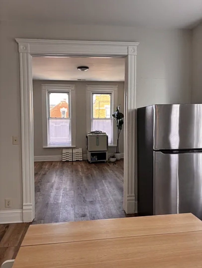 1533 West 17th Street, Unit 3F Chicago, IL 60608 - Photo 2 of 6
