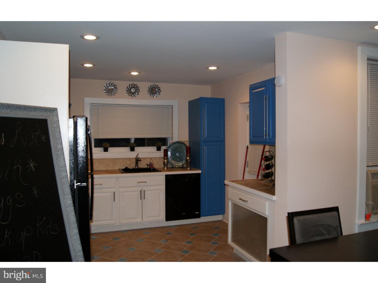 7705 Temple Road Philadelphia, PA 19150 - Photo 8 of 25 Kitchen