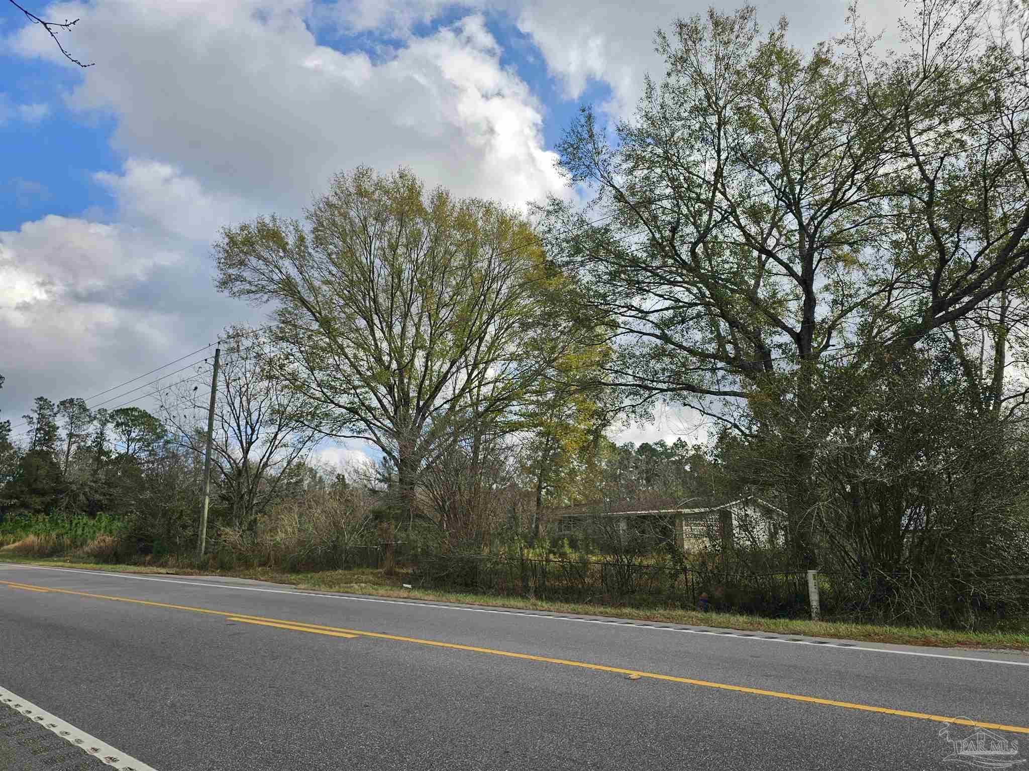 29640 Highway 98 Elberta, AL 36530 - Photo 4 of 19 a view of a yard