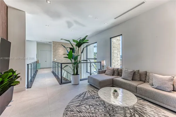 $55,000 | 2817 Northeast 35th Street, Fort Lauderdale, FL 33306