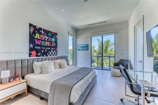 $55,000 | 2817 Northeast 35th Street, Fort Lauderdale, FL 33306