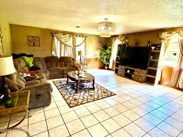 $179,000 | 4210 Pimlico Street, Pascagoula, MS 39581
