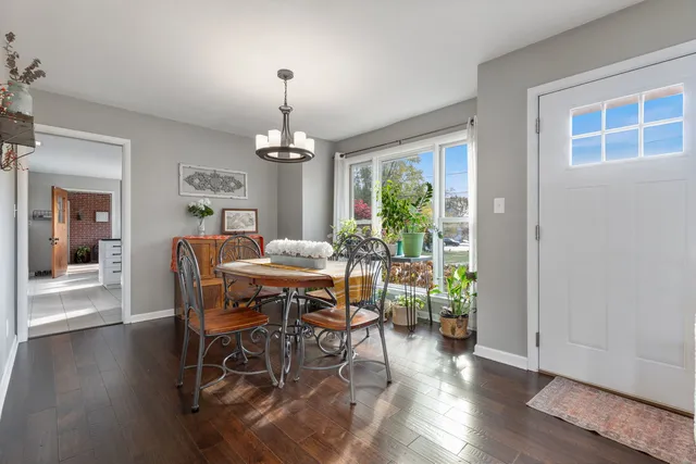 $389,000 | 118 West Reader Street, Elburn, IL 60119