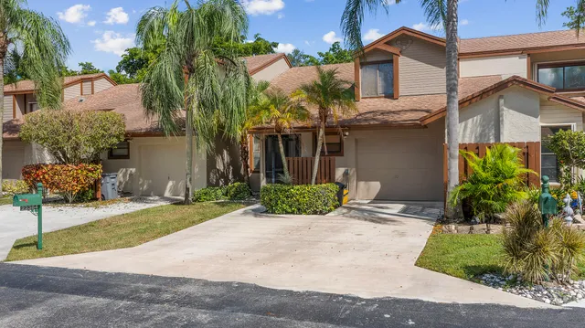 $449,000 | 22384 Thousand Pines Lane, Boca Raton, FL 33428