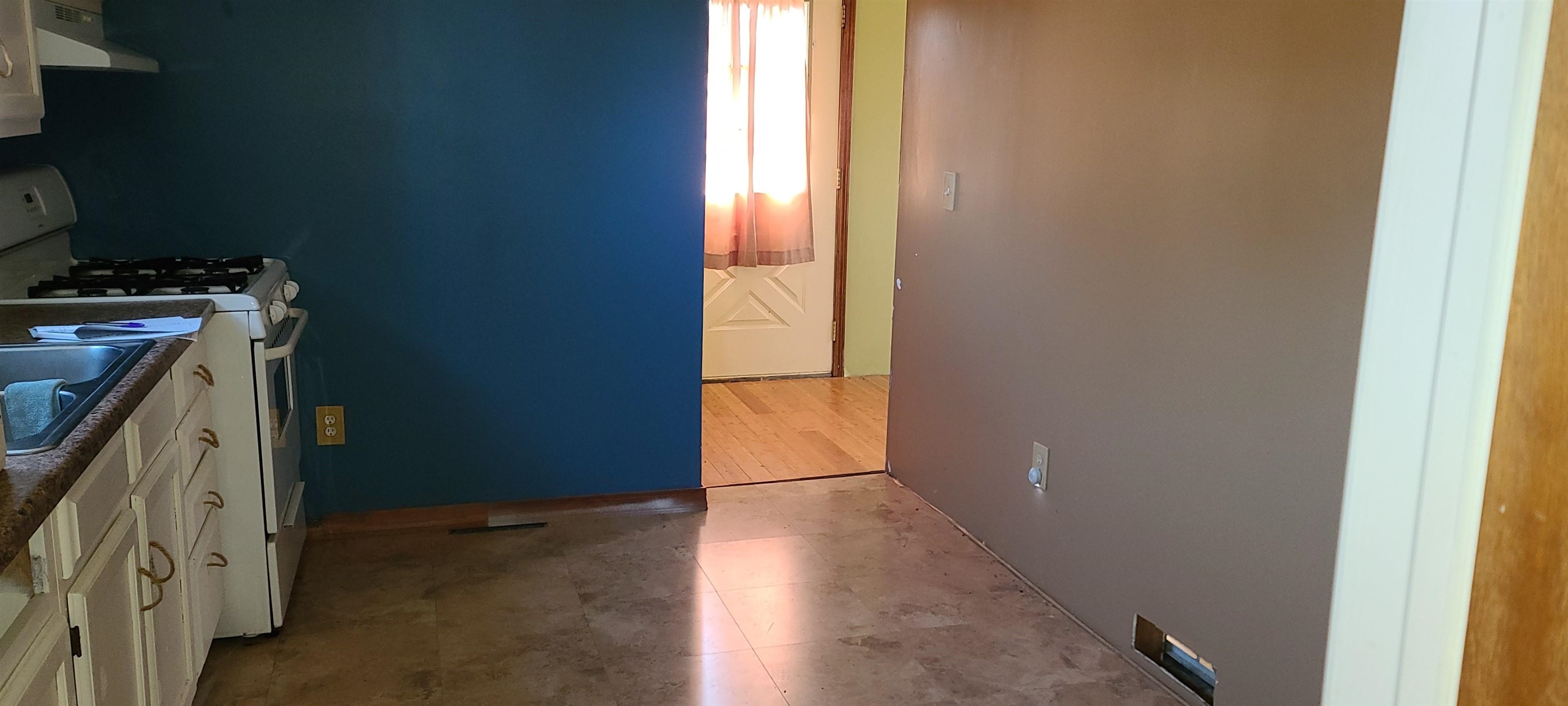 6175 Becker Road Saginaw, MI 48601 - Photo 8 of 30