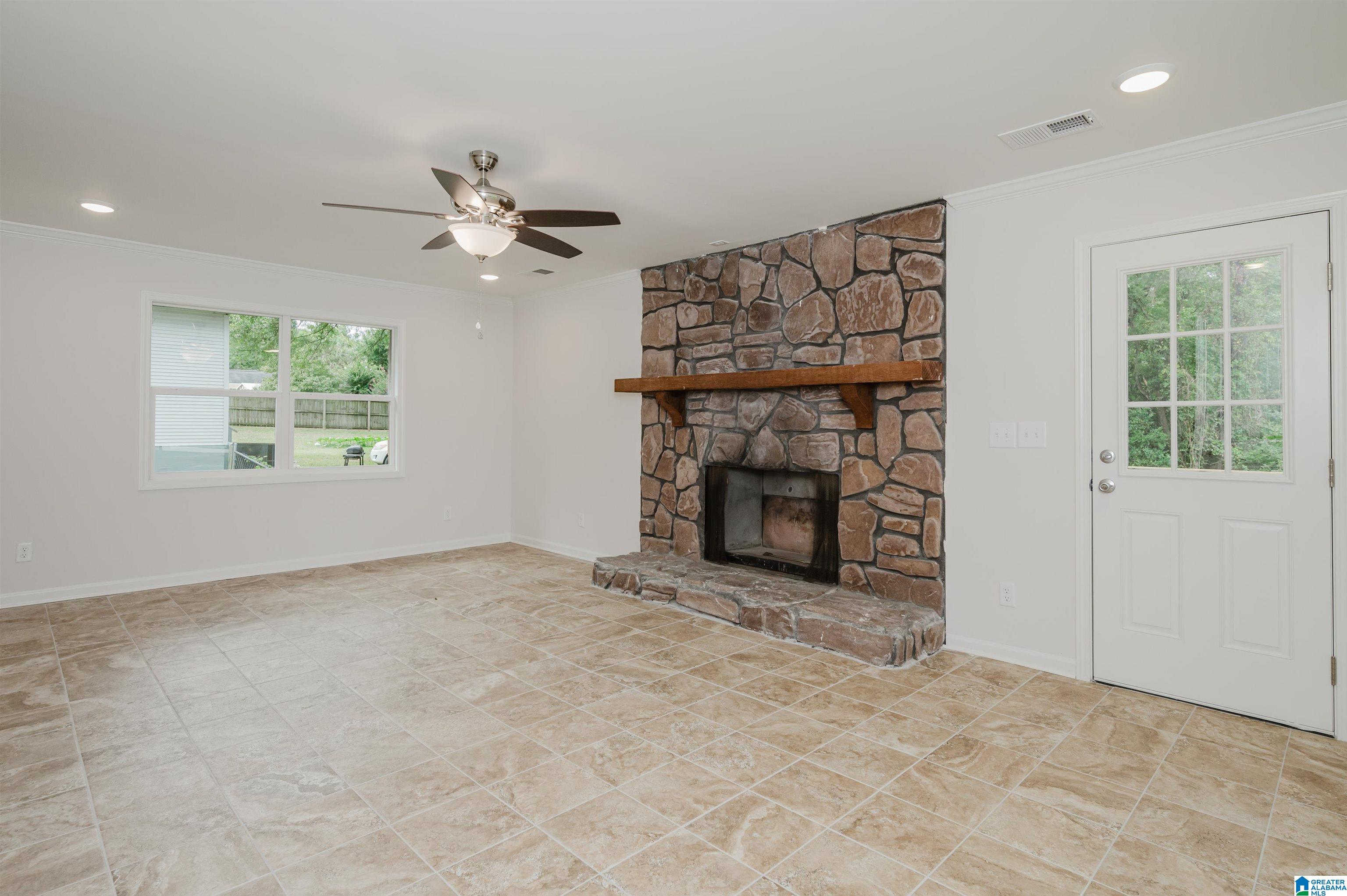 312 8th Street Southwest Alabaster, AL 35007 - Photo 15 of 43