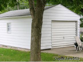 2140 North 6th Street Springfield, IL 62702 - Photo 3 of 8