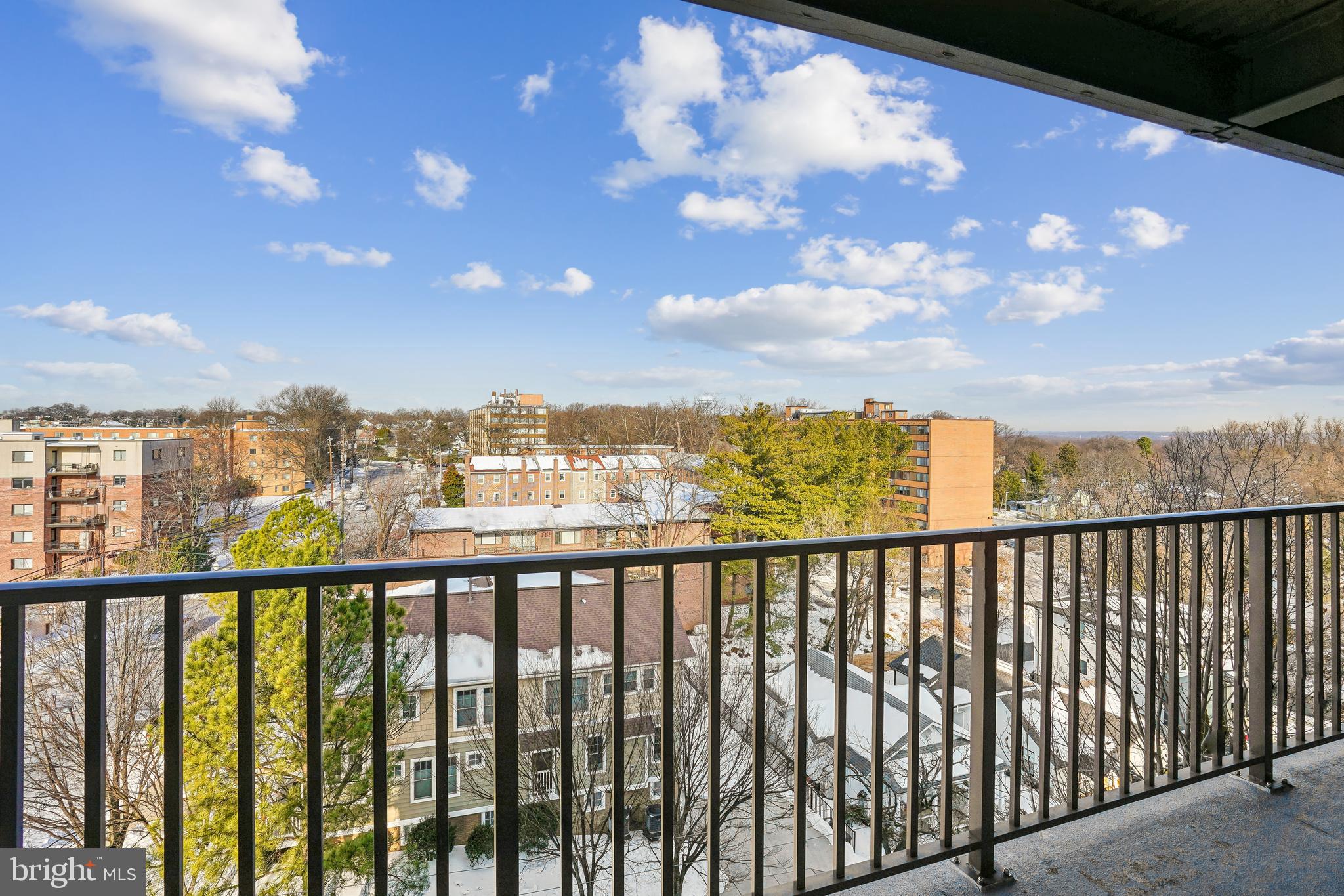 4343 Cherry Hill Road, Unit 705 Arlington, VA 22207 - Photo 31 of 38 a view of city from balcony