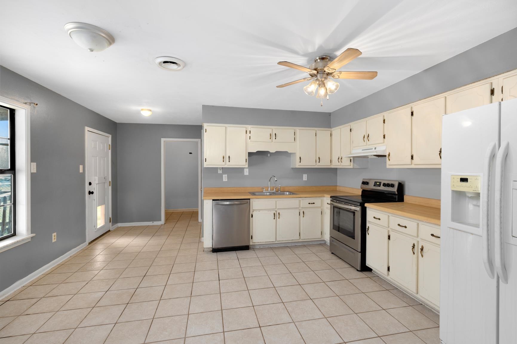 1368 Mathis Road Drummonds, TN 38023 - Photo 5 of 29