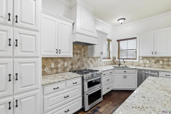 $460,000 | 480 Parrot Beak Road, Sterlington, LA 71280