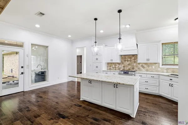 $460,000 | 480 Parrot Beak Road, Sterlington, LA 71280