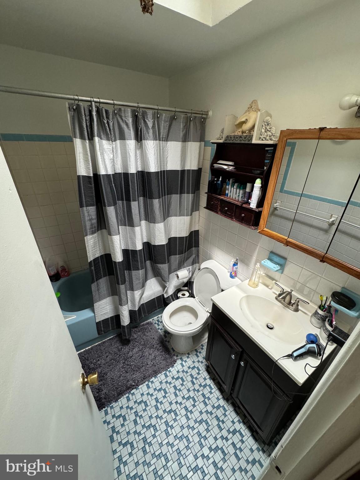 2133 Benson Street Philadelphia, PA 19152 - Photo 8 of 9