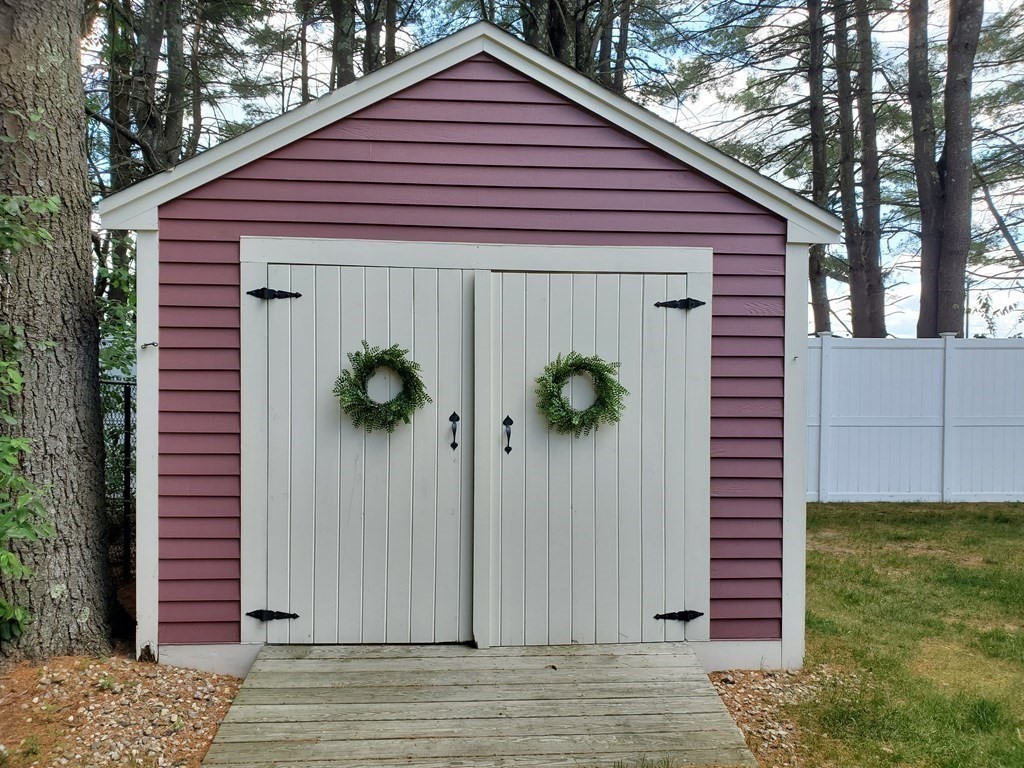 12 Field Street Maynard, MA 01754 - Photo 8 of 38 Gallery Image 8