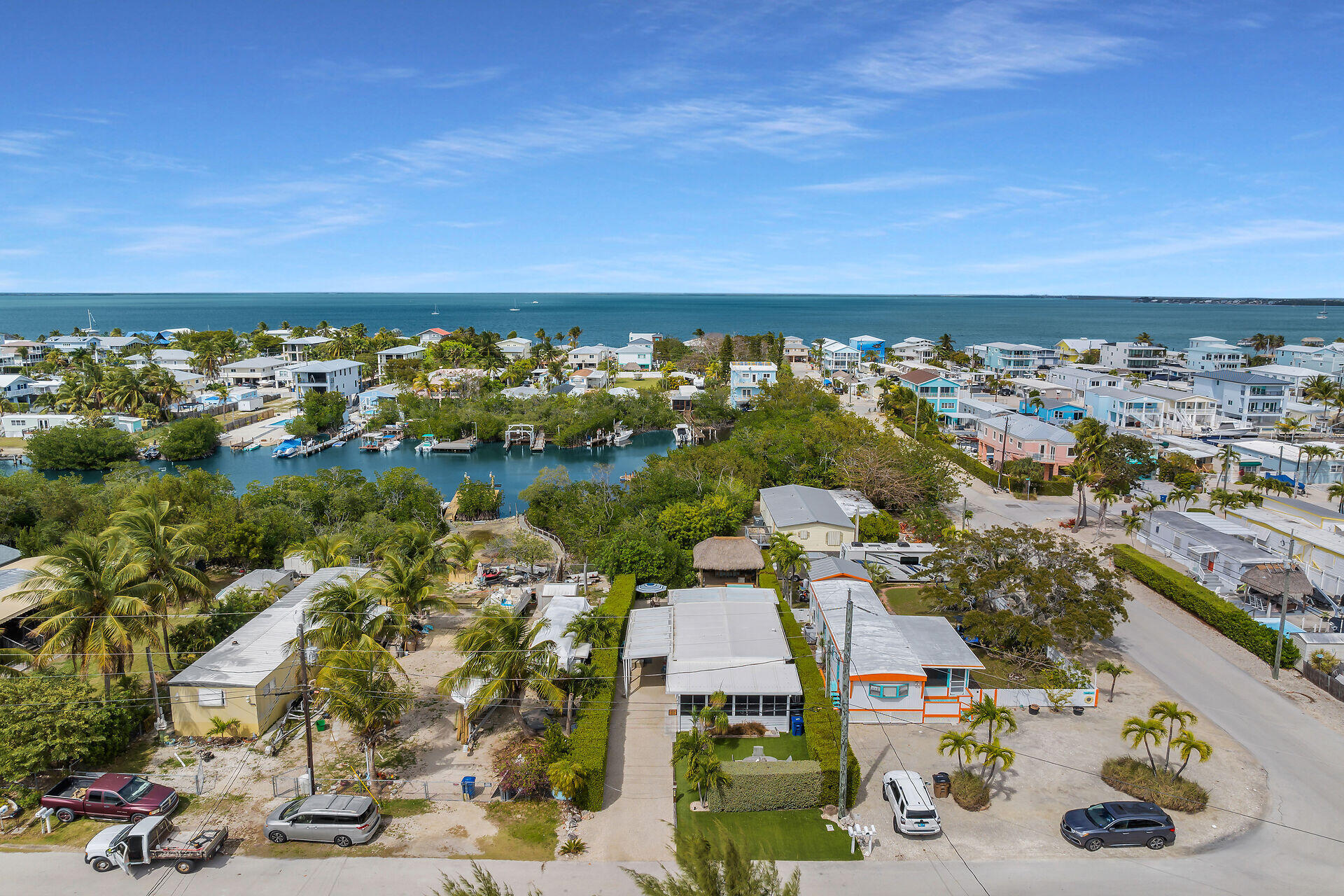 553 Oldsmar Lane Key Largo, FL 33037 - Photo 45 of 48 an aerial view of multiple house
