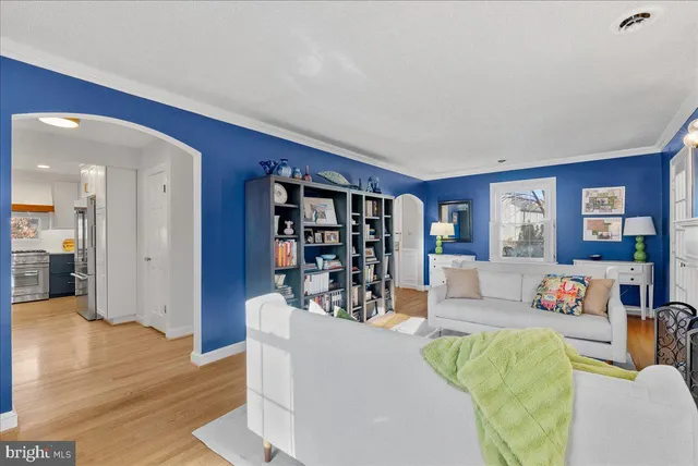 $7,000 | 2412 North Columbus Street, Arlington, VA 22207