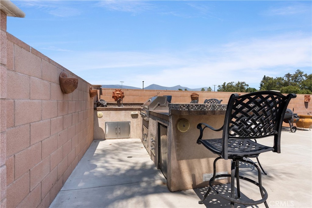 2196 Stocker Street Pomona, CA 91767 - Photo 32 of 34