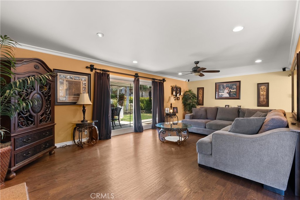 2196 Stocker Street Pomona, CA 91767 - Photo 10 of 34