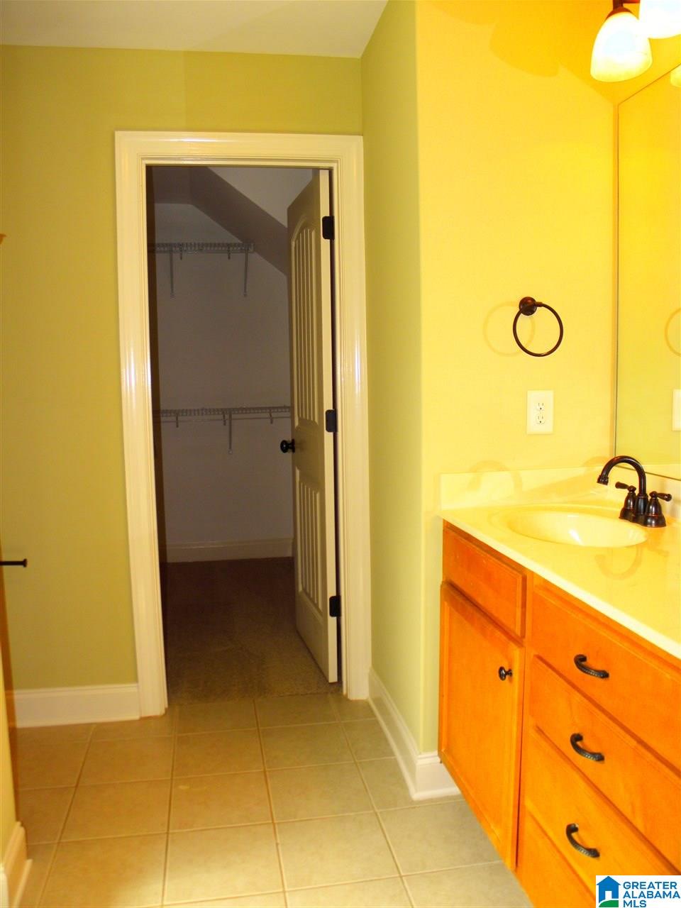 104 Falling Waters Lane Alabaster, AL 35114 - Photo 16 of 26