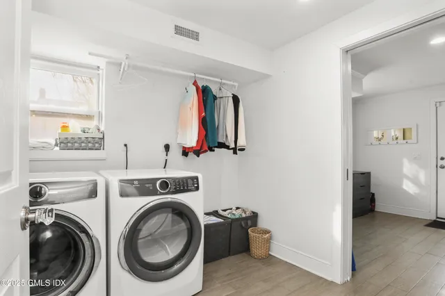 $15,500 | 6 Meadowbank Road, Old Greenwich, CT 06870