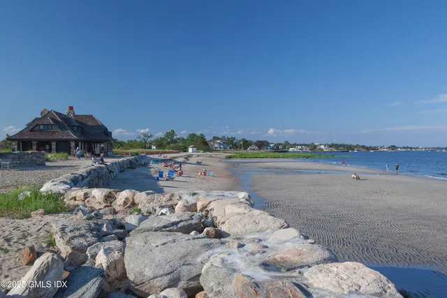 $15,500 | 6 Meadowbank Road, Old Greenwich, CT 06870