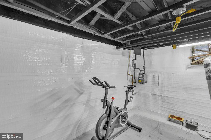 3310 Elbert Street Baltimore, MD 21229 - Photo 23 of 23 a view of a room with gym equipment
