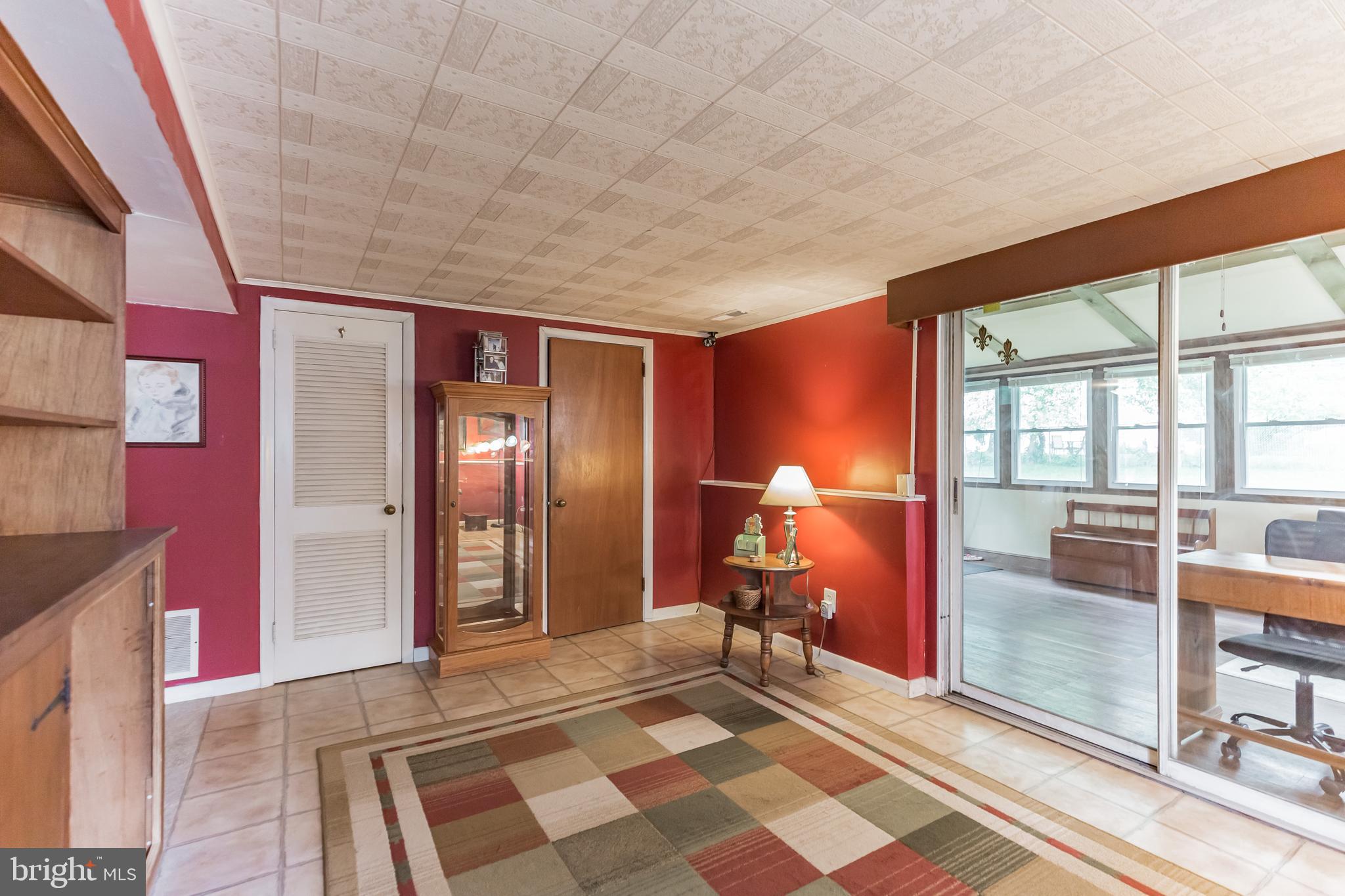 11 Hillcrest Road Stratford, NJ 08084 - Photo 23 of 41
