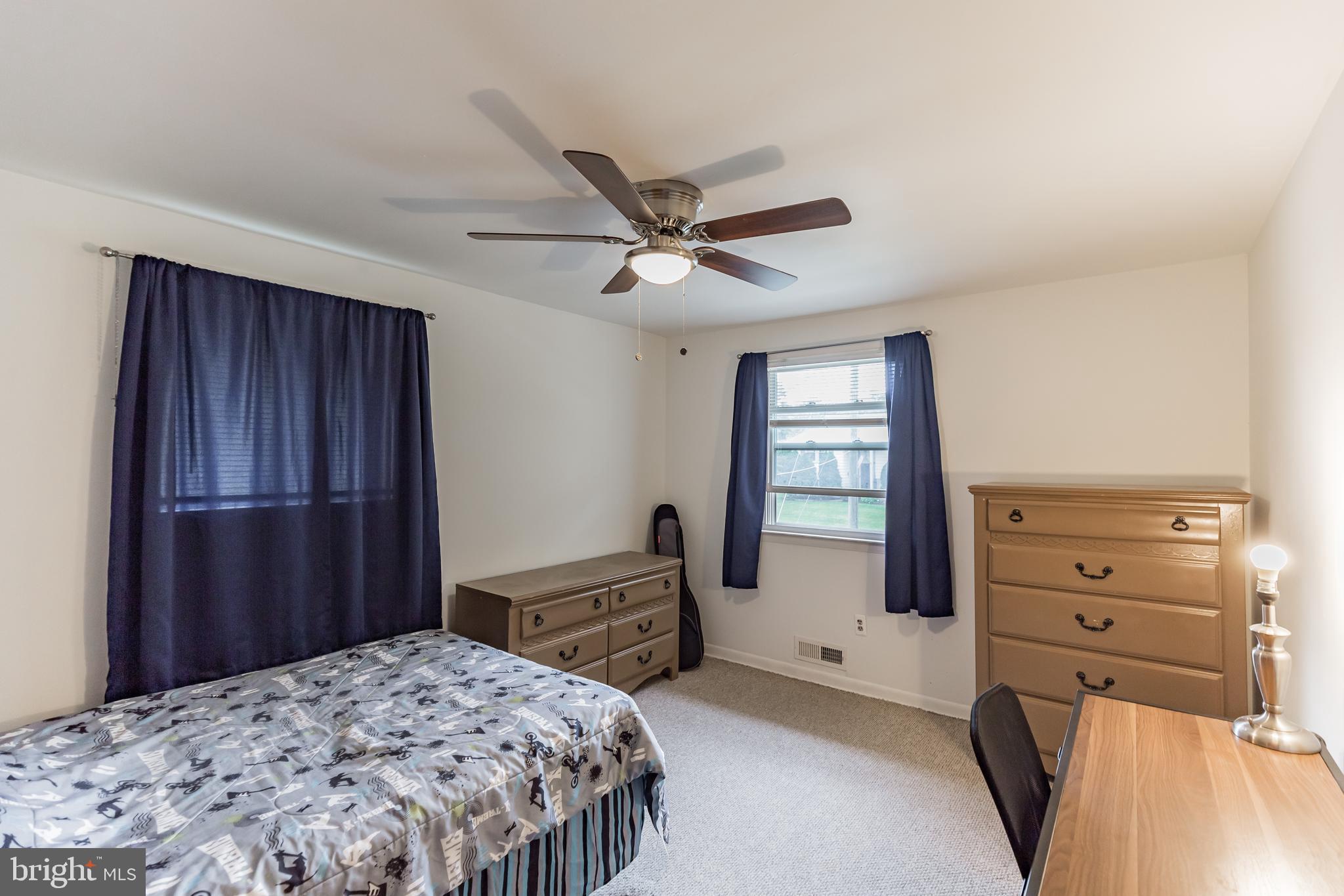 11 Hillcrest Road Stratford, NJ 08084 - Photo 33 of 41