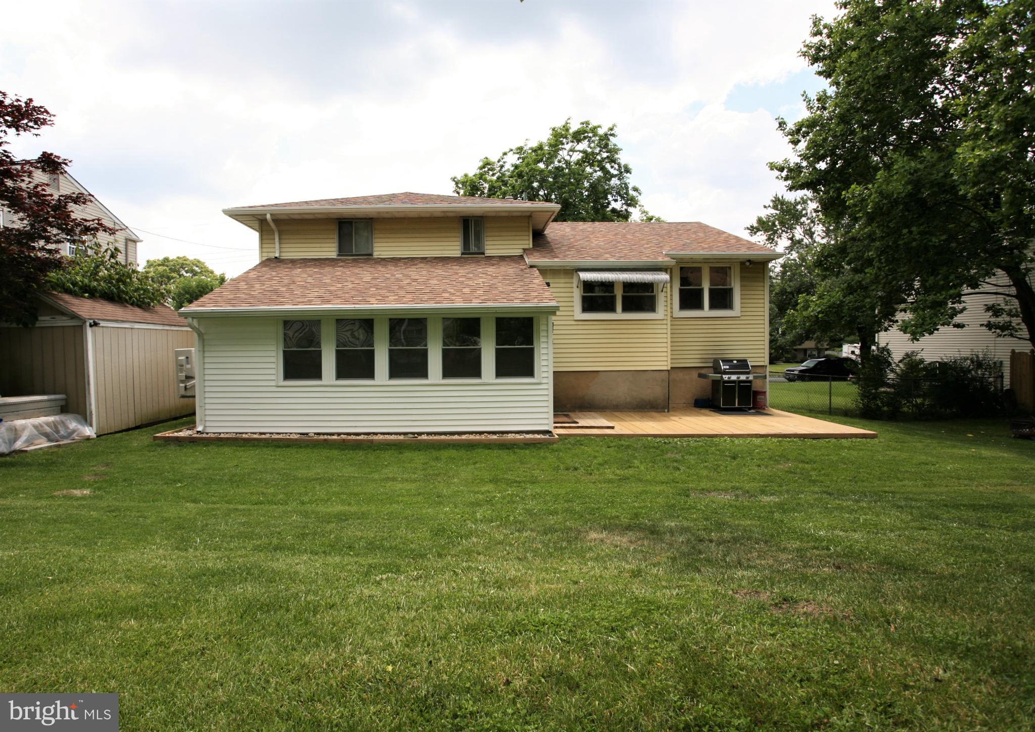 11 Hillcrest Road Stratford, NJ 08084 - Photo 38 of 41
